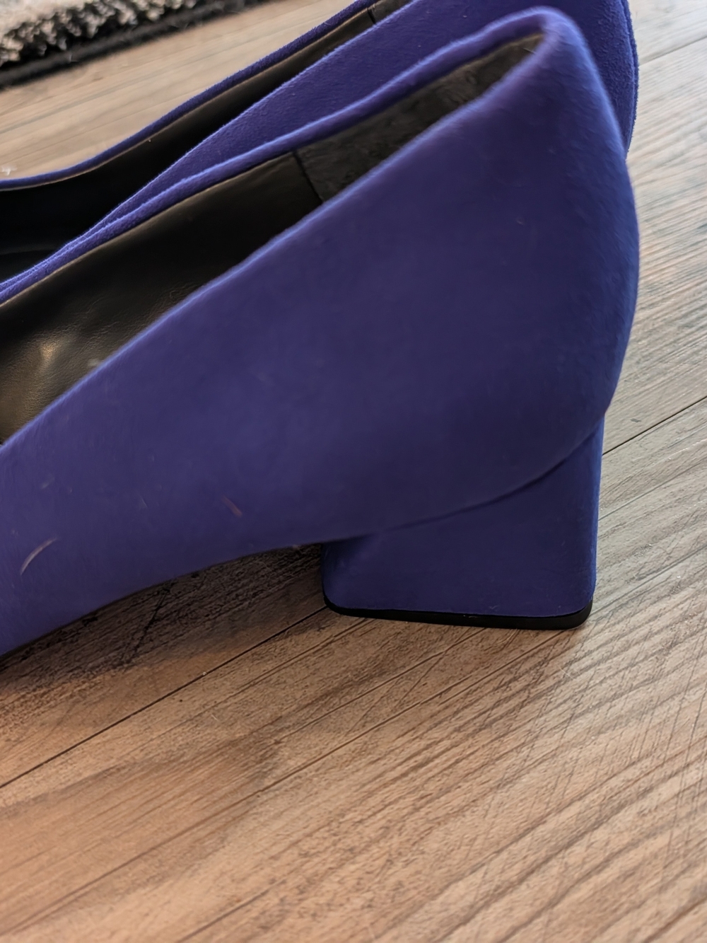 Franco Sarto Cobalt Pointed-Toe Women’s Heels - Picture 5 of 5